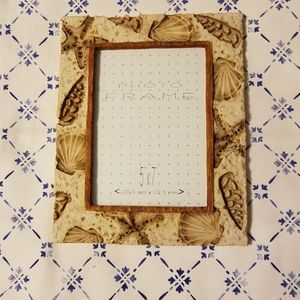 5 x 7 Seashell Photo Frame